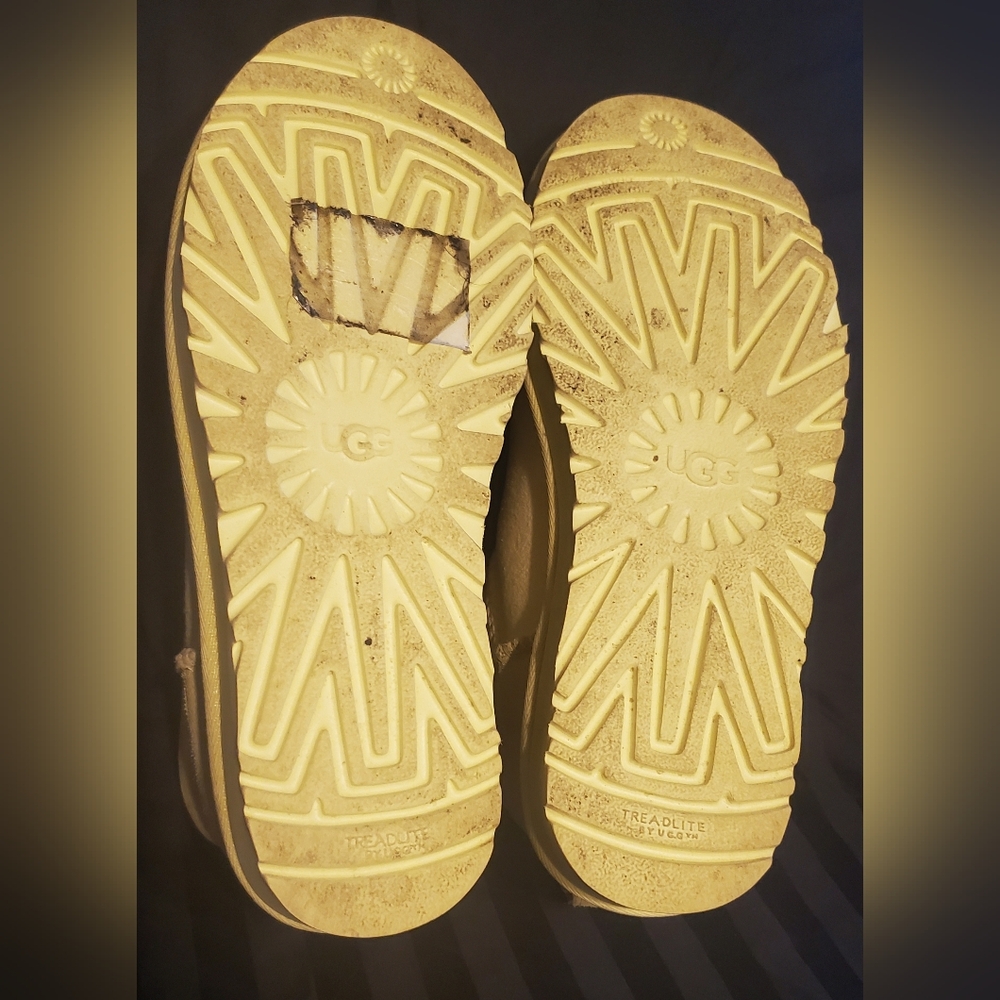 Ugg Classic Ultra Mini - image 6